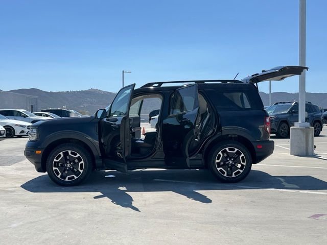 Used 2022 Shadow Black Ford Outer Banks image 27
