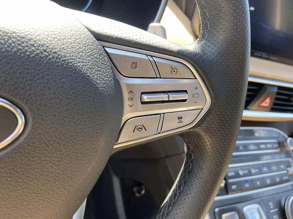 Used 2022 WHITE Hyundai Calligraphy image 19