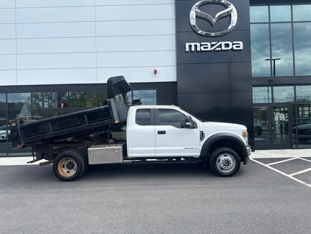 Used 2020 White Ford XL image 2