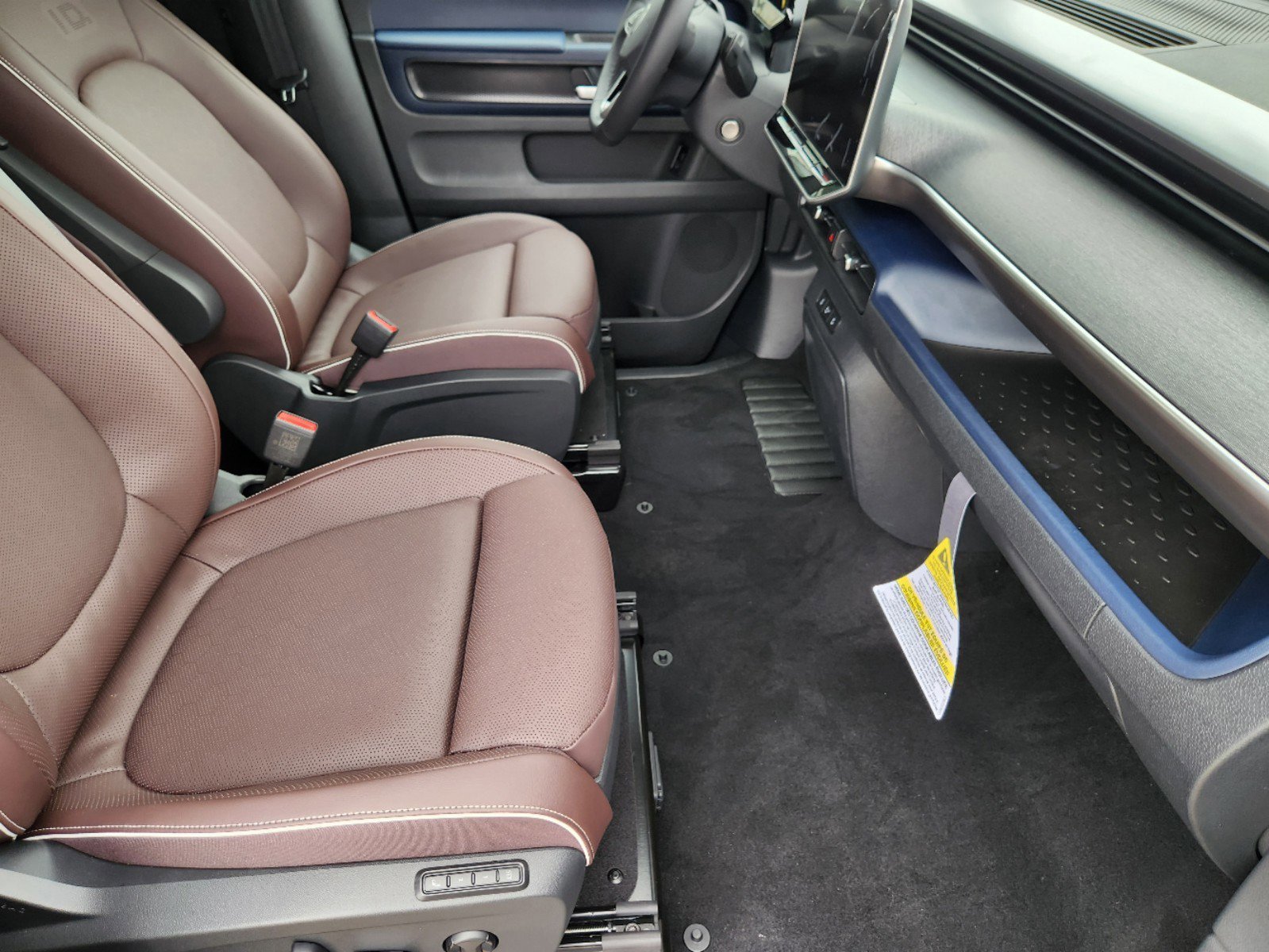 2025 Volkswagen ID. Buzz PRO S - Photo 9