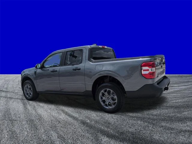 New 2026 Carbonized Gray Metallic Ford XLT image 6