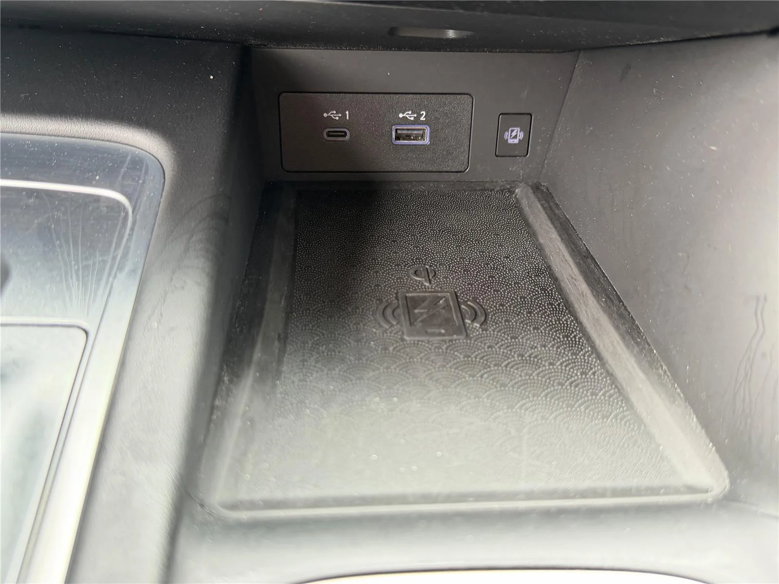 Certified Used 2025 Mineral Black INFINITI PURE image 10