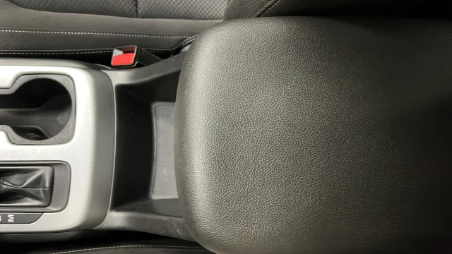 Used 2015 Cyber Gray Metallic Chevrolet LT image 19
