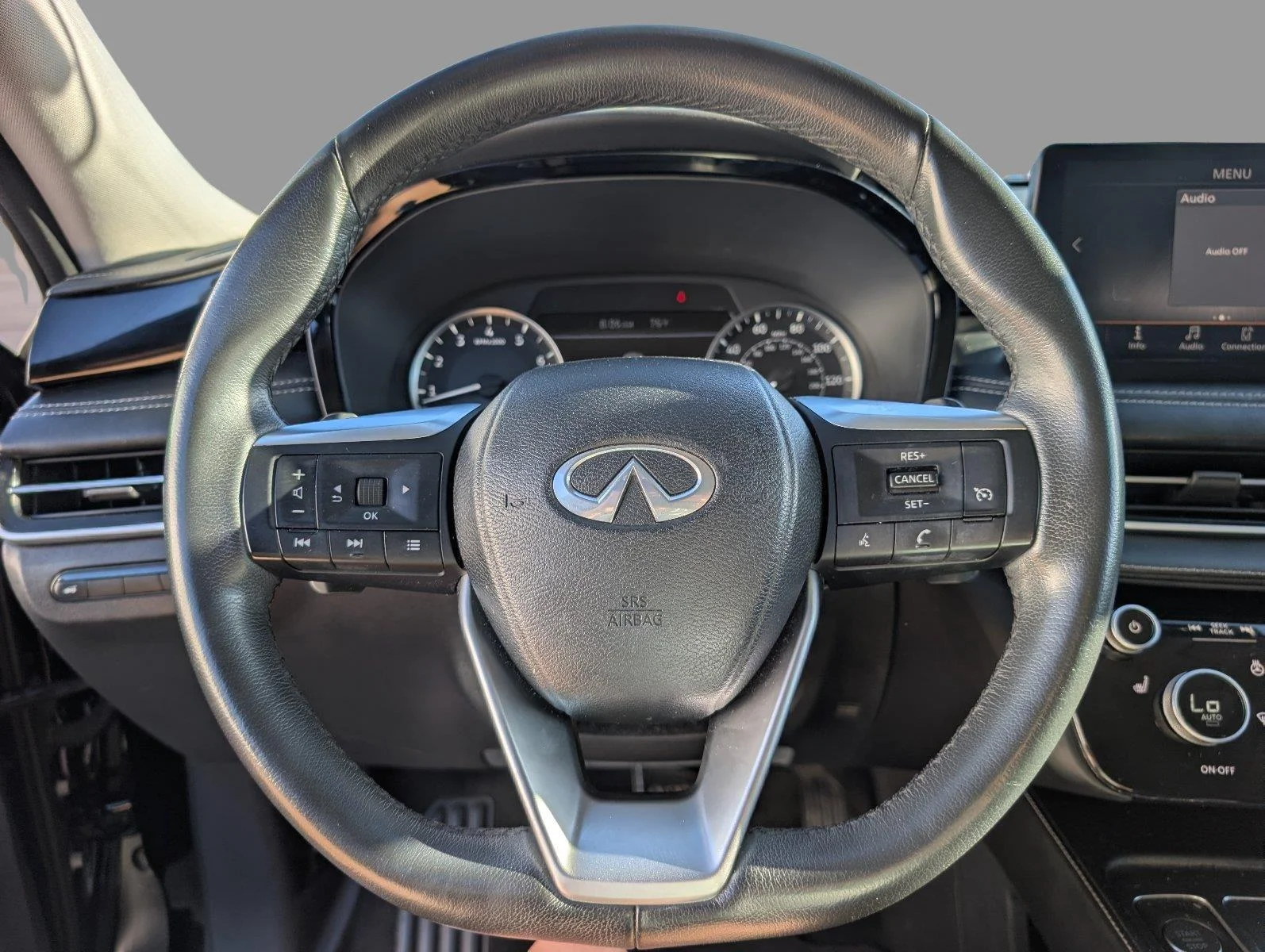 Used 2023 Mineral Black INFINITI PURE image 27