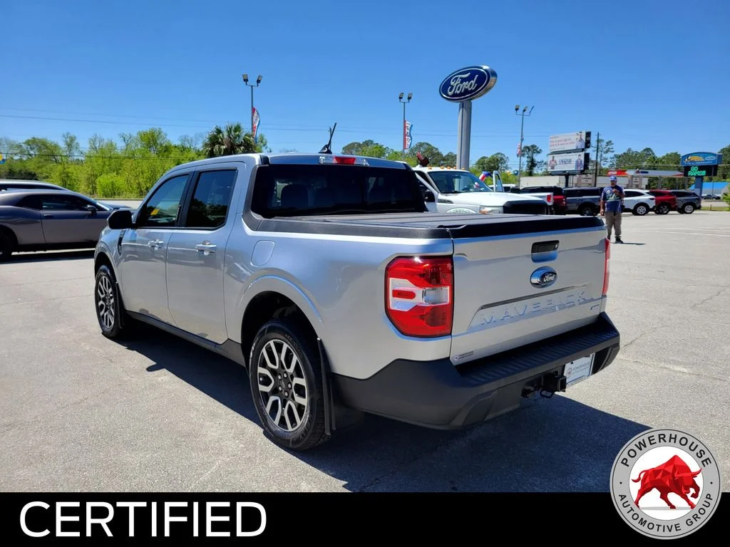 Used 2023 Silver Ford Lariat image 4