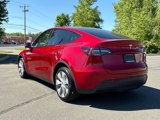 Used 2024 Tesla Model Y Long Range with VIN 7SAYGDEE2RA257010 for sale in Berlin, CT