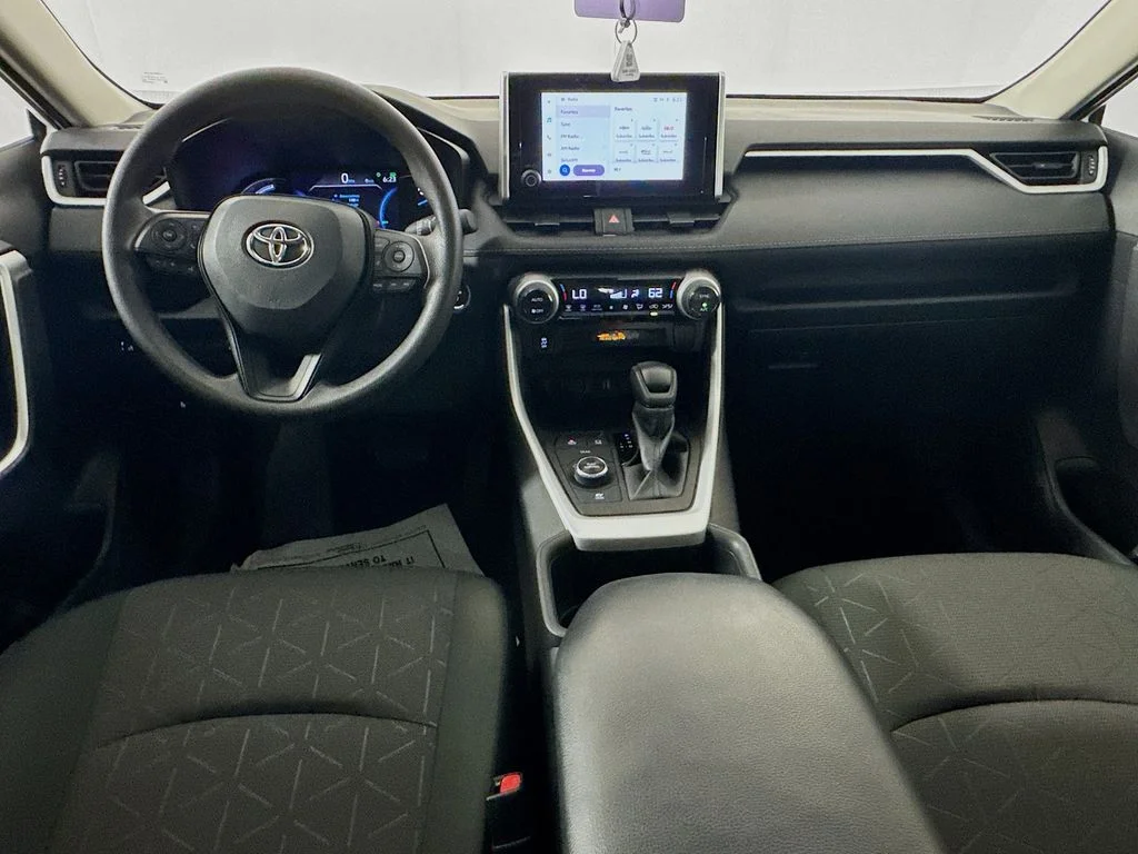 Used 2023 White Toyota XLE image 25