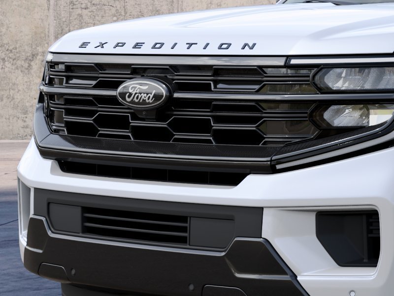 New 2027 White Ford Platinum image 17