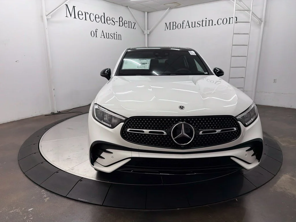 New 2027 White Mercedes-Benz GLC 300 Coupe image 2