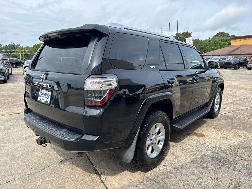 Used 2016 Black Toyota SR5 image 13