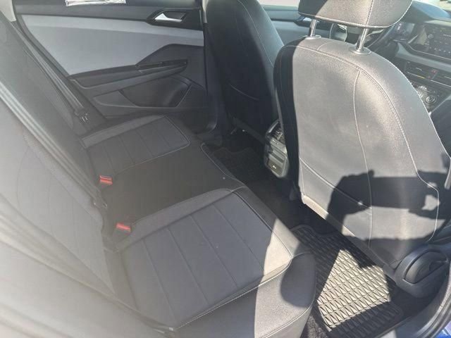 2022 Volkswagen Taos SE - Photo 9