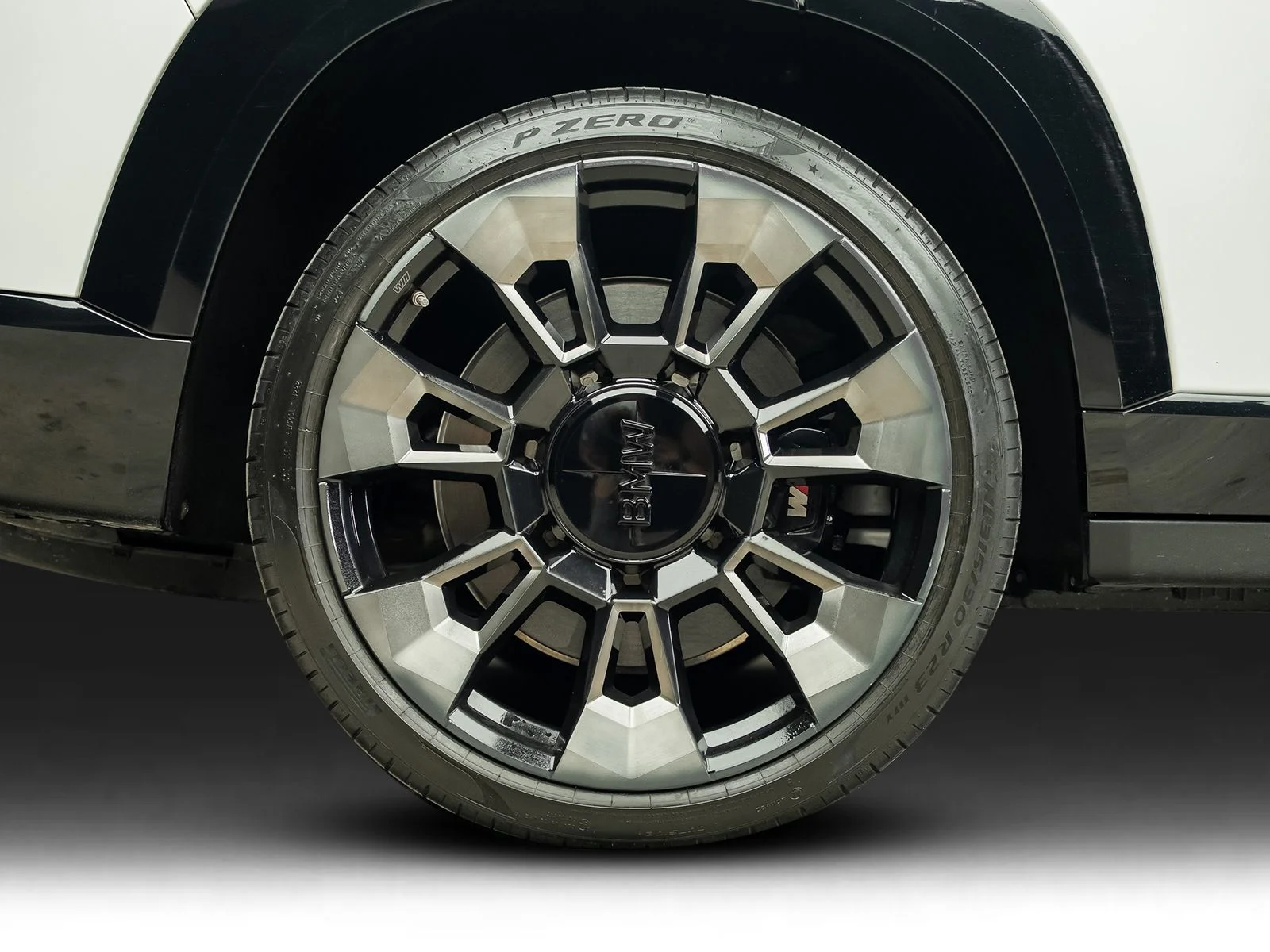 Used 2023 White BMW Base image 33