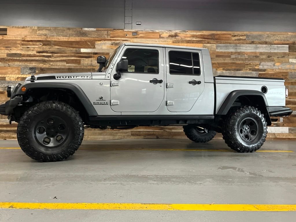 Used 2014 Billet Metallic Clearcoat Jeep Unlimited Rubicon image 20
