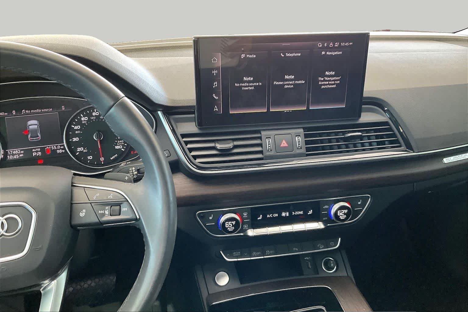 Used 2024 Daytona Gray Pearl Effect Audi S line Premium image 7