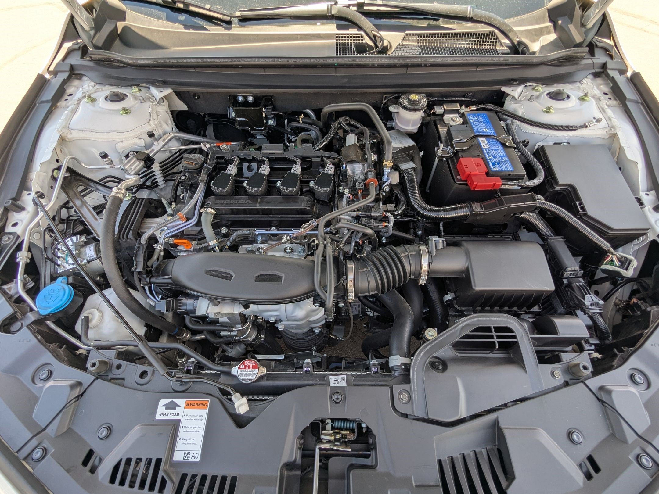 Ken Garff Cert 2025 White Honda SE image 35