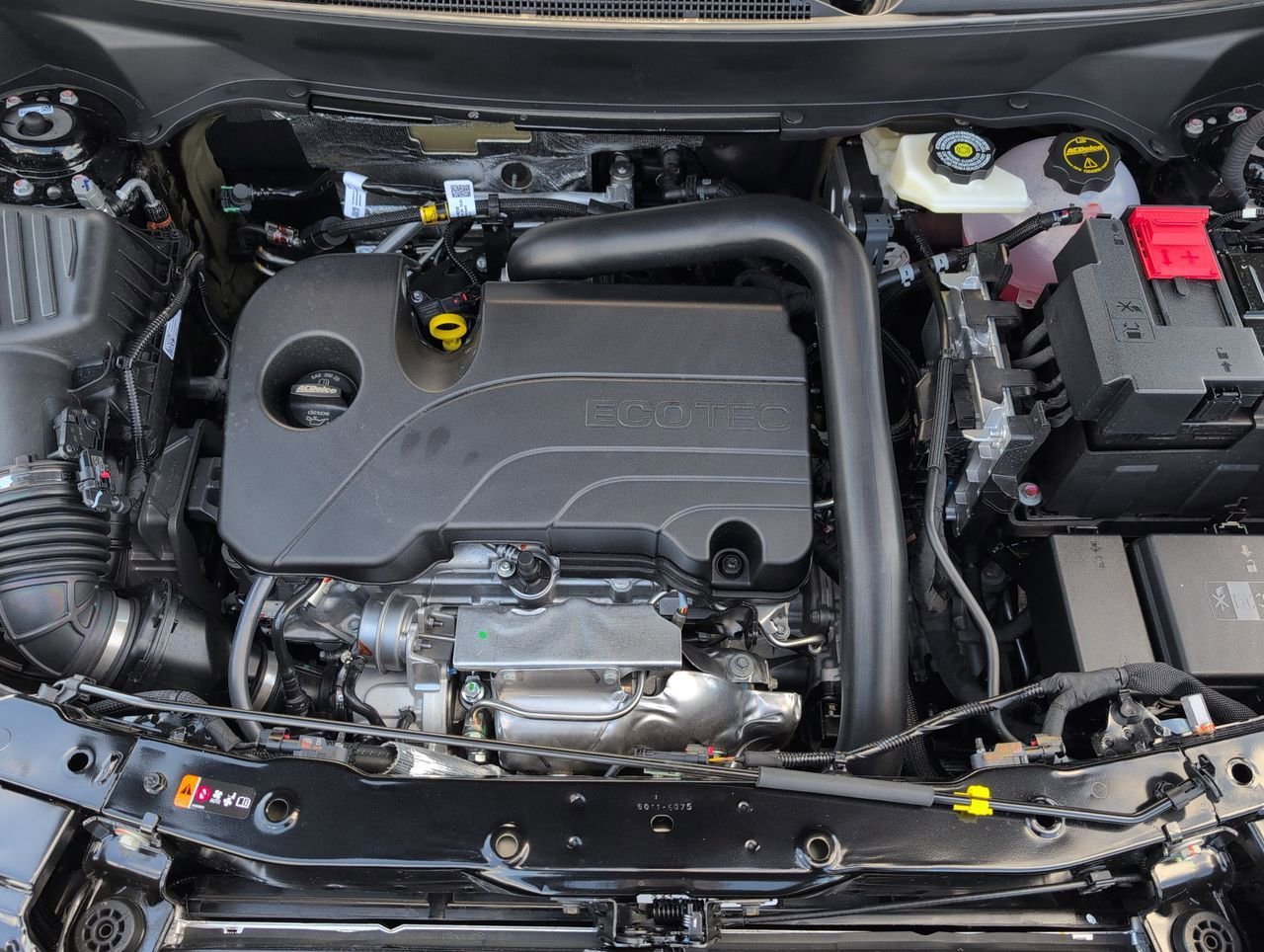 New 2026 Mosaic Black Metallic Chevrolet RS image 28
