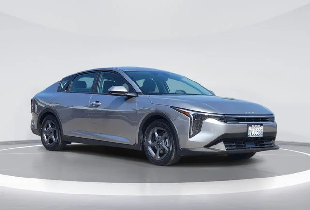 Certified Used 2025 Steel Gray Kia LXS image 1
