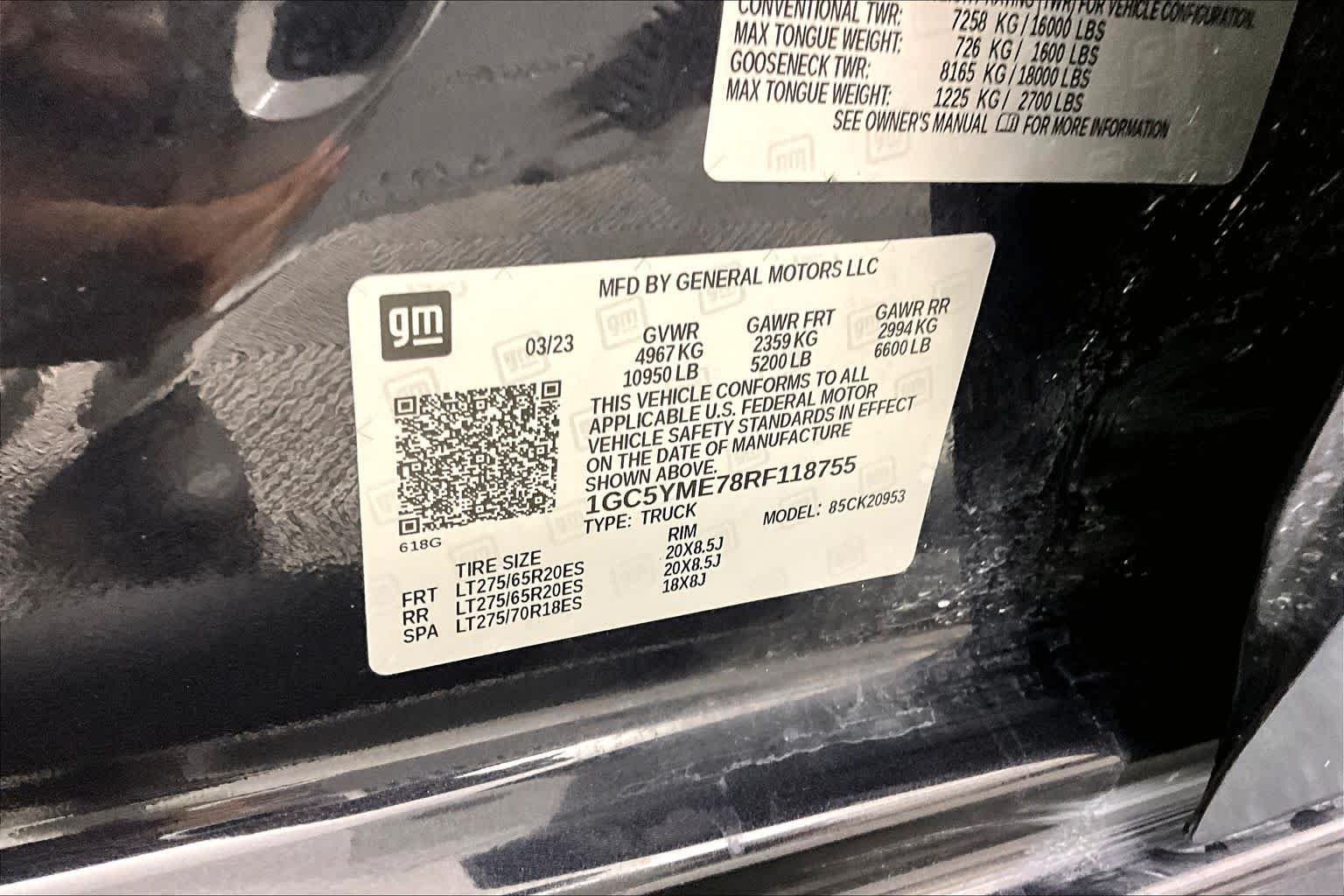 Used 2024 Dark Ash Metallic Chevrolet Custom image 32