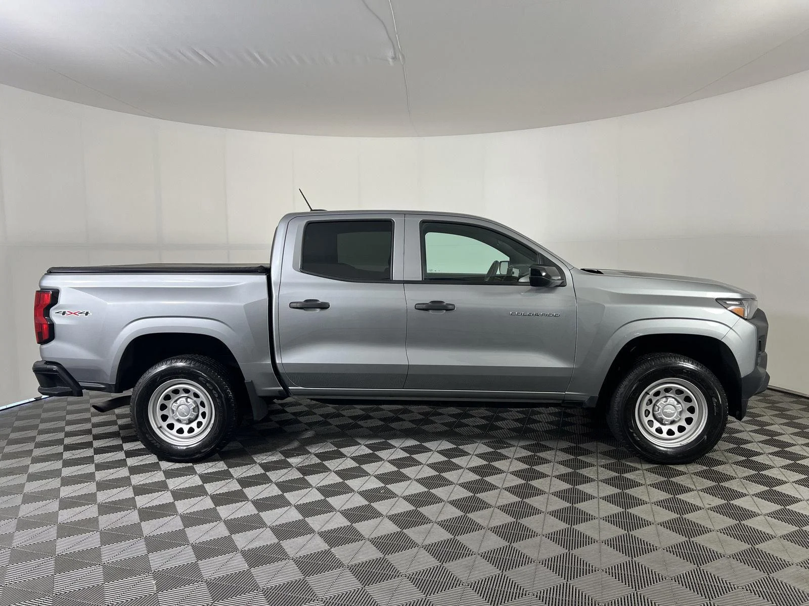 Used 2023 Sterling Gray Metallic Chevrolet Work Truck image 22
