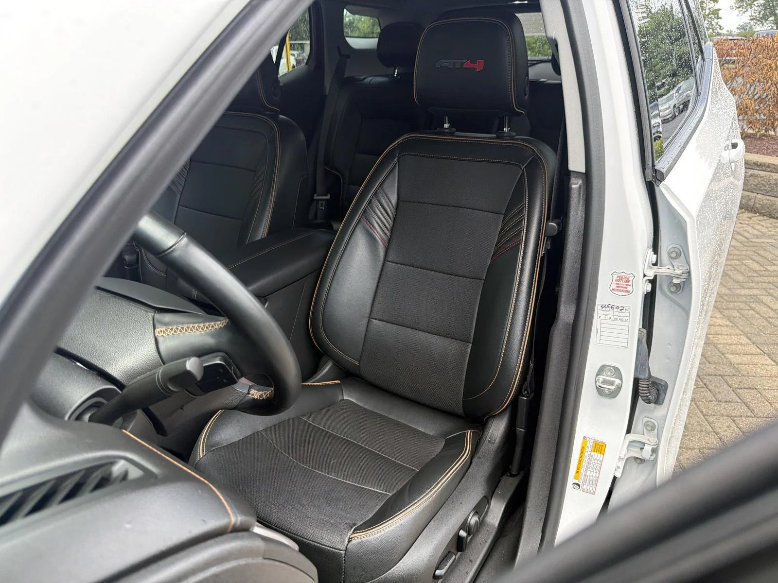 Used 2023 Summit White GMC AT4 image 14