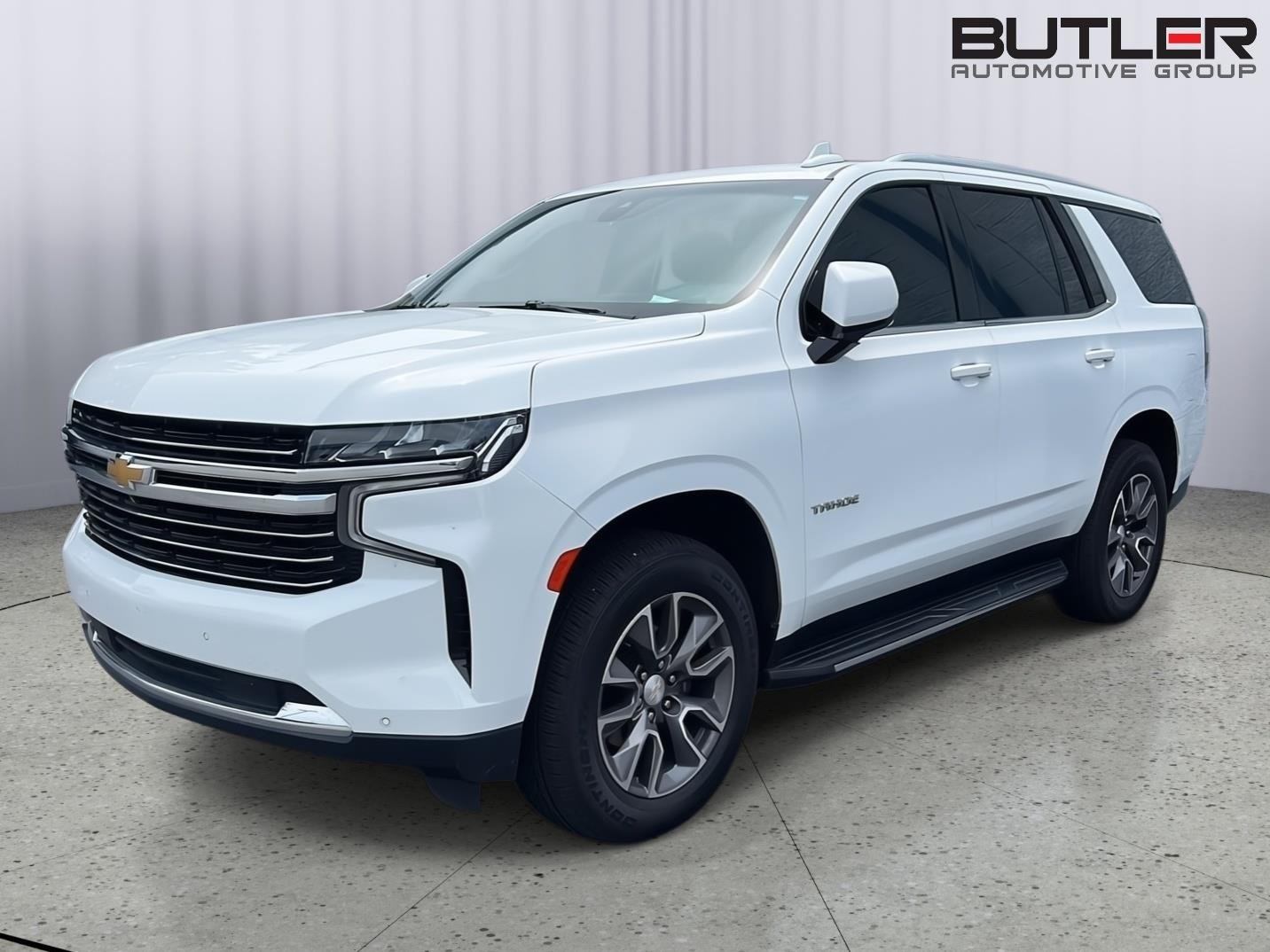 Used 2022 Summit White Chevrolet LT image 1
