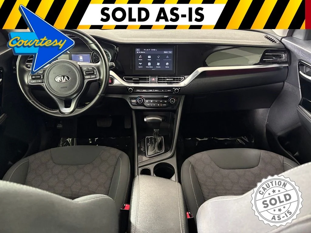 Used 2021 Red Kia LXS image 31