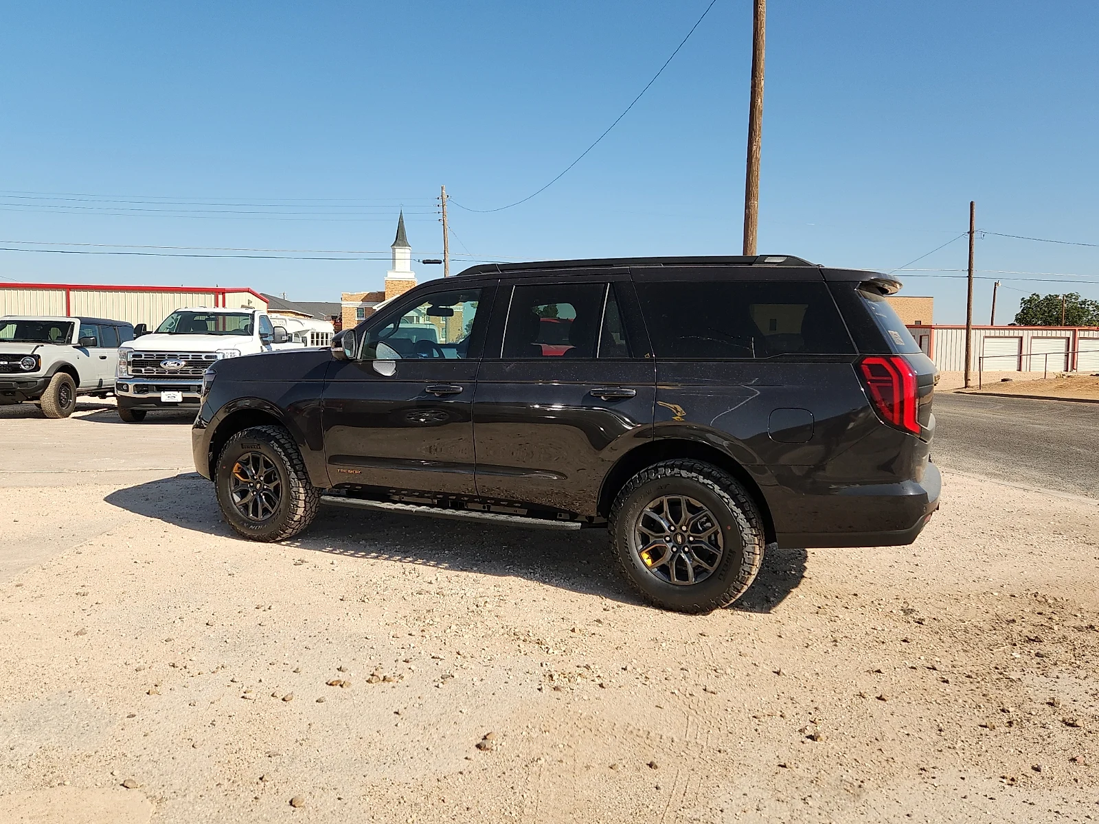 New 2027 Dark Matter Gray Metallic Ford Tremor image 4