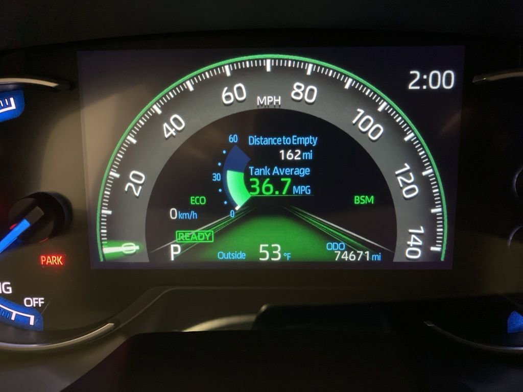 Used 2023 White Toyota Hybrid XLE Premium image 7