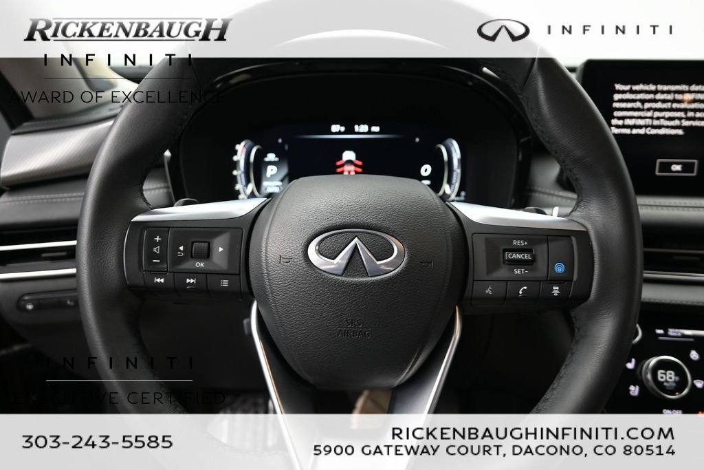Certified Used 2023 Black INFINITI LUXE image 17