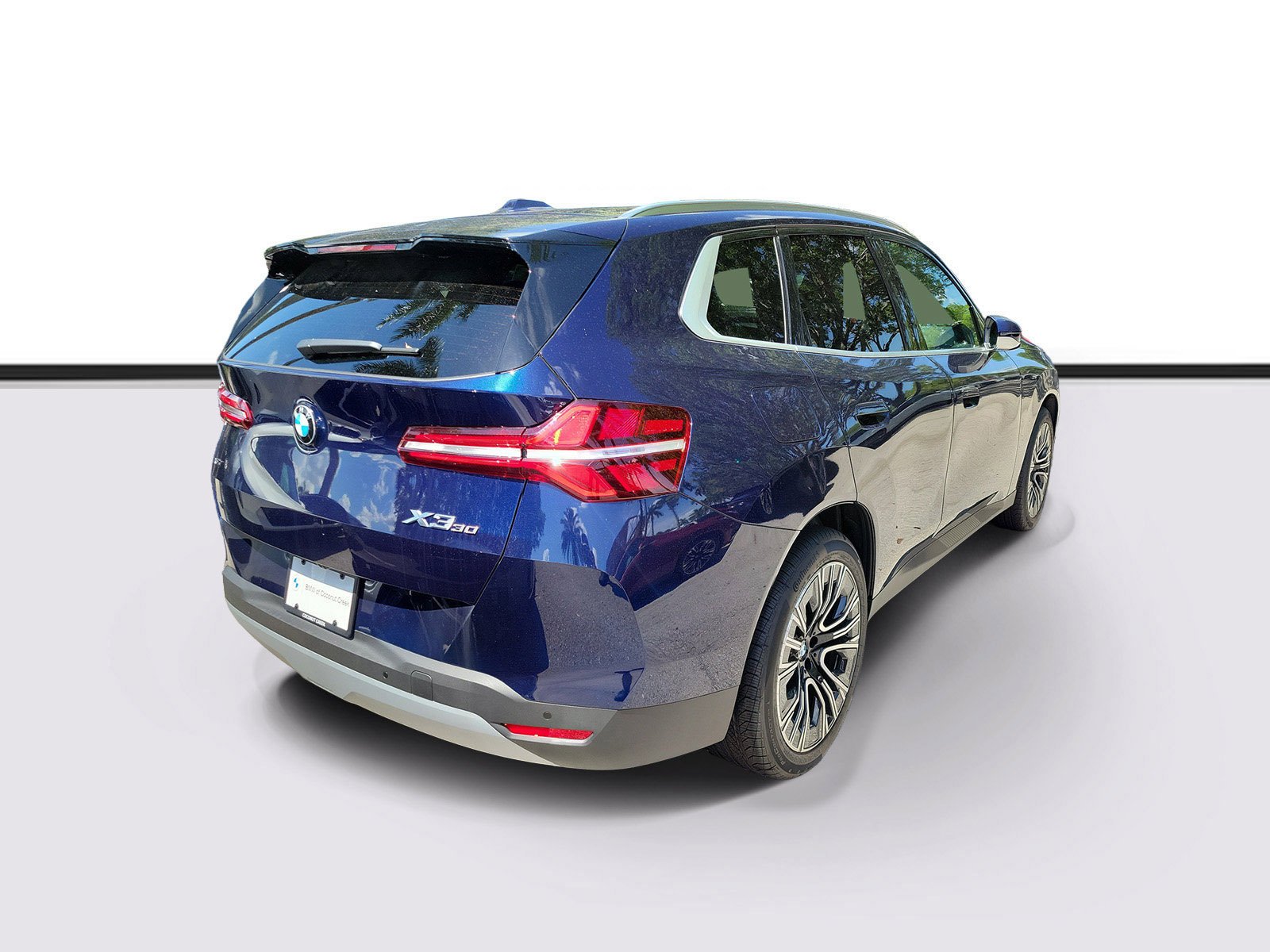 New 2026 Tanzanite Blue II Metallic BMW 30 xDrive image 4