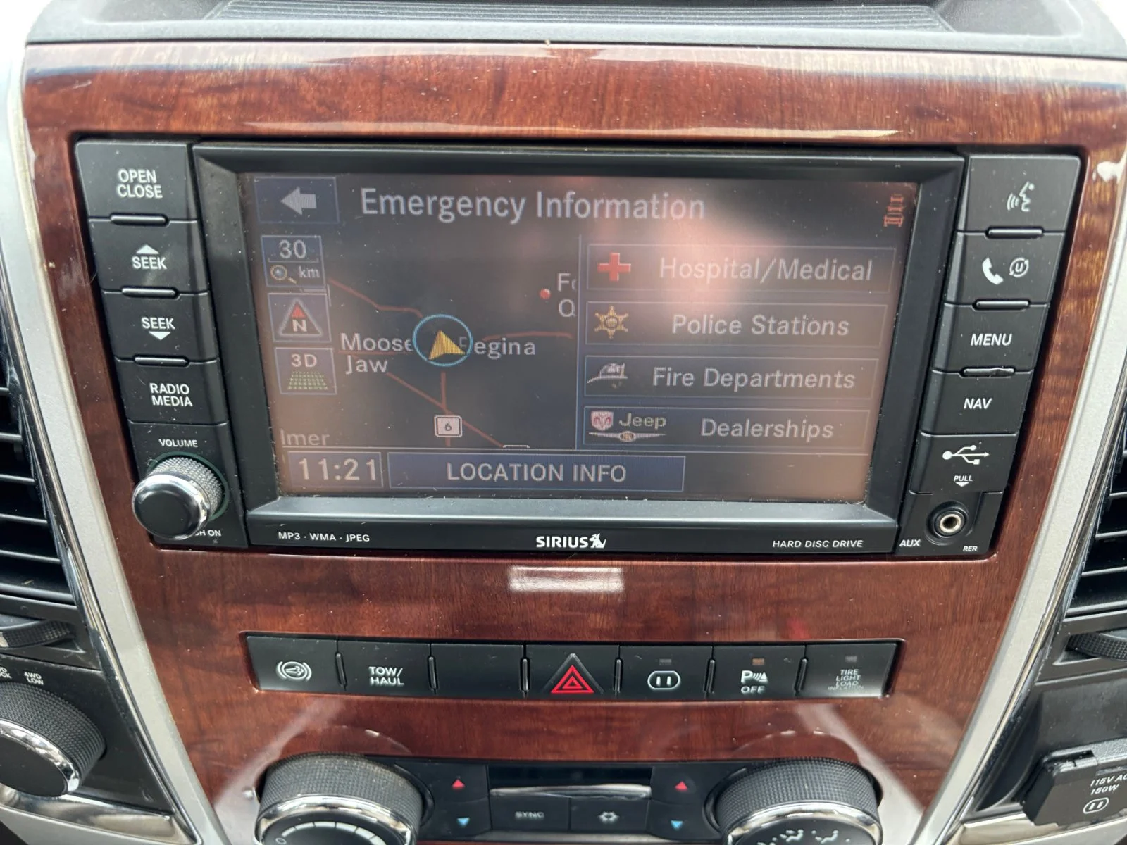 Used 2010 BROWN Dodge Laramie image 21
