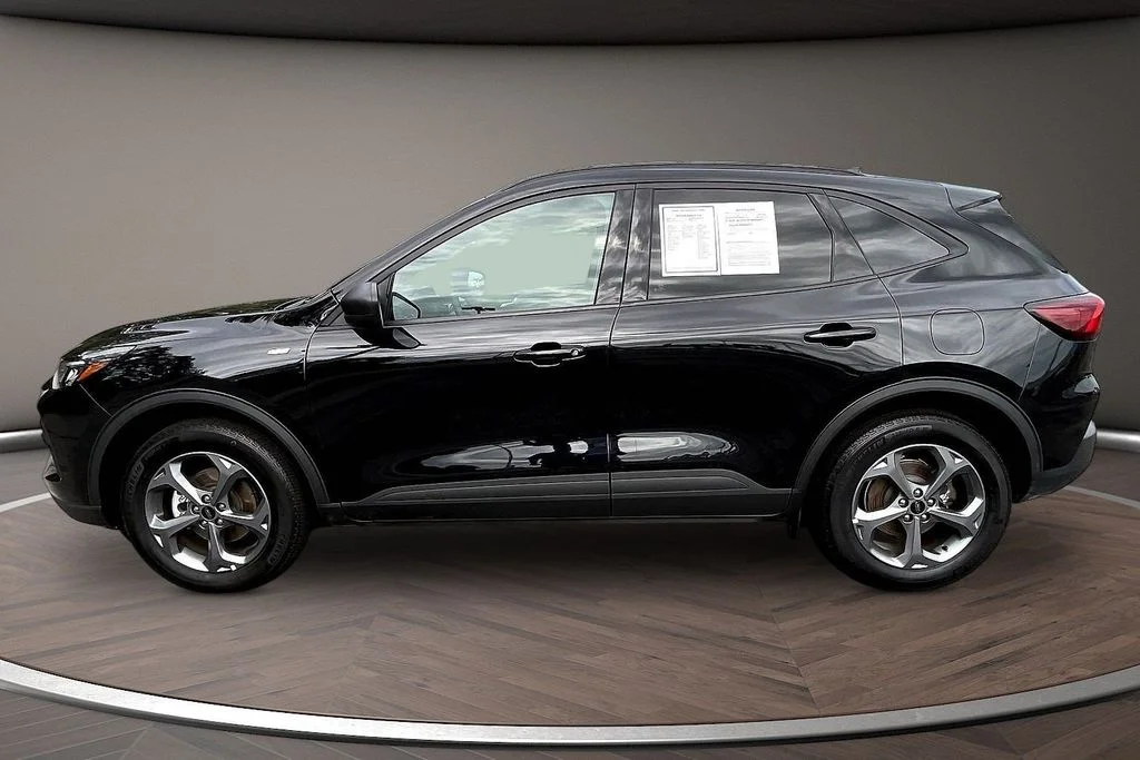 Used 2025 Black Ford ST-Line image 6