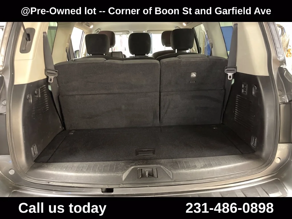 Used 2019 Gray Nissan SV image 28
