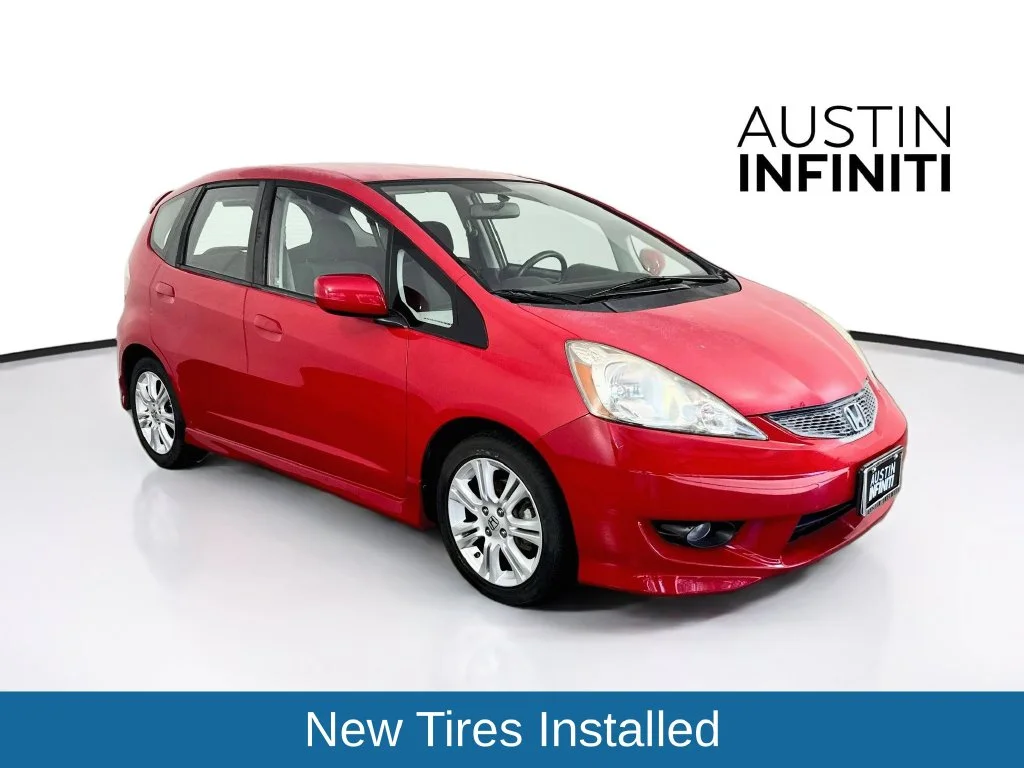 Used 2011 Red Honda Sport image 1