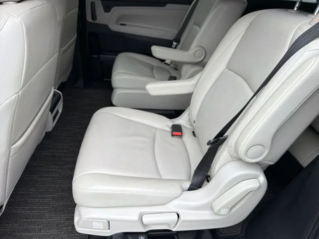 Used 2025  Honda EX-L image 20