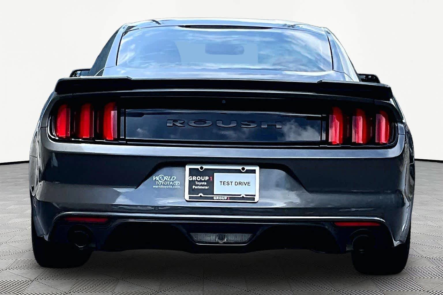 Used 2015 Magnetic Ford V6 image 5
