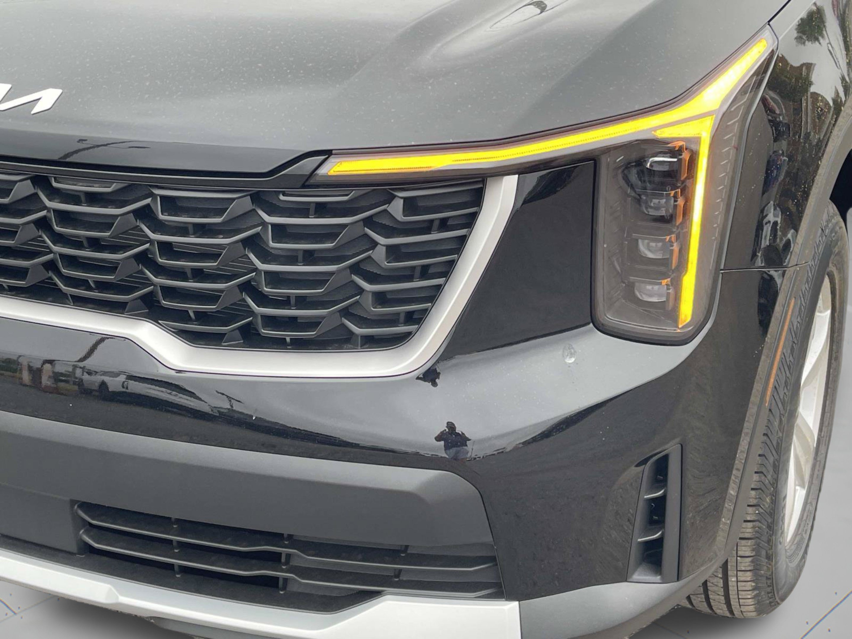 New 2026 Ebony Black Kia LX image 32