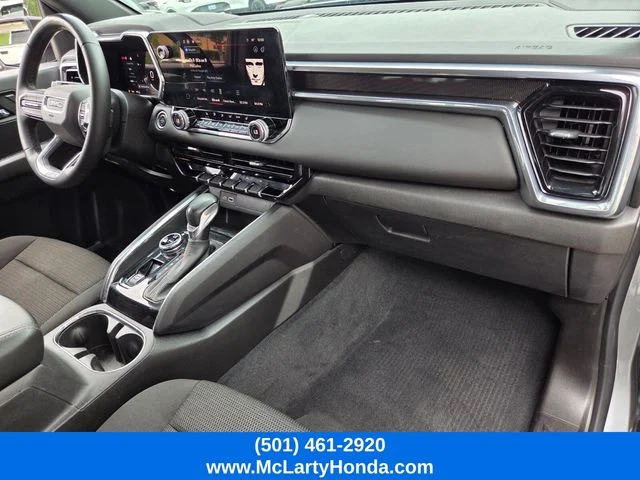 Used 2024 Silver GMC Elevation image 15