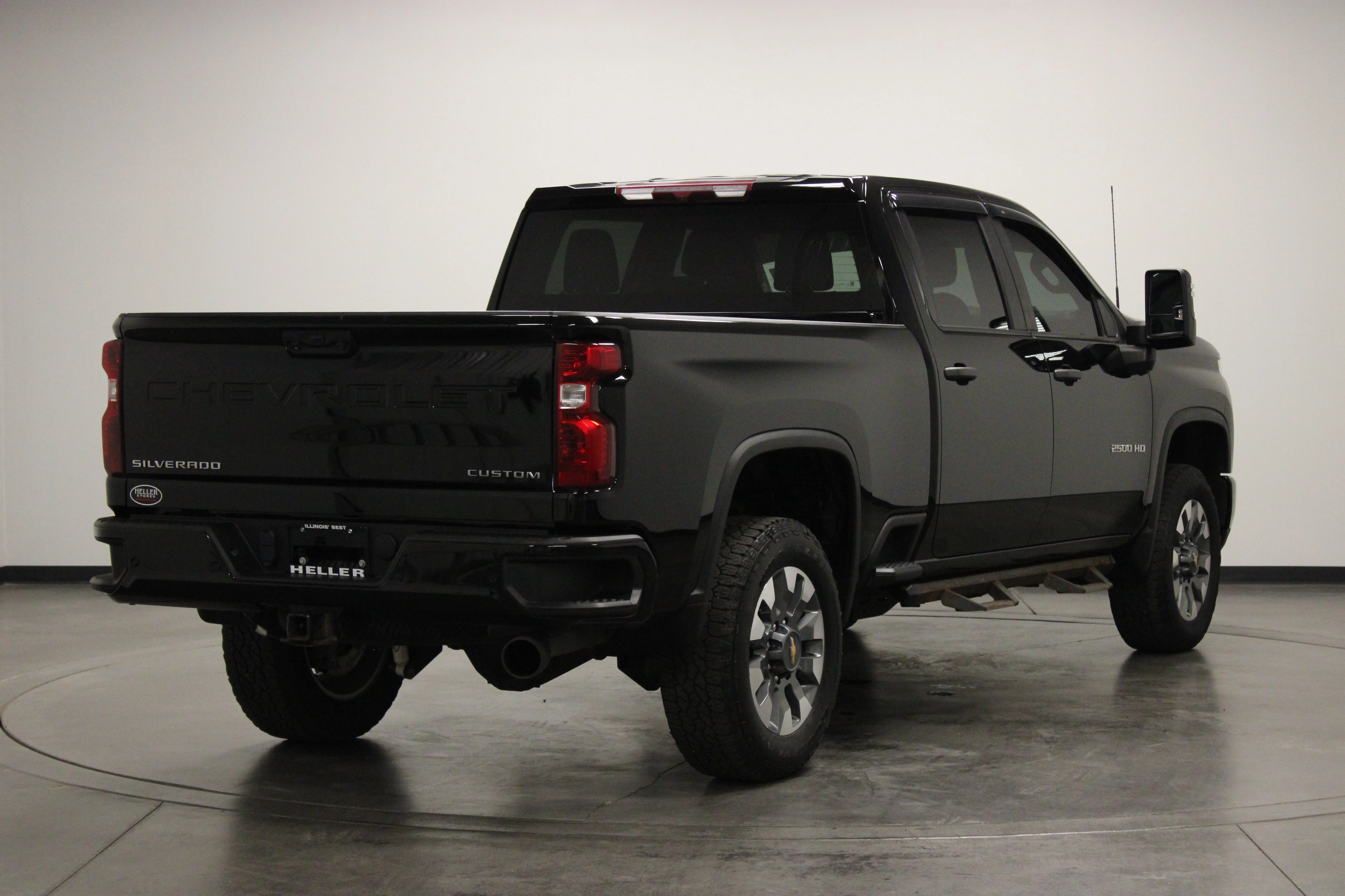Used 2024 Black Chevrolet Custom image 8