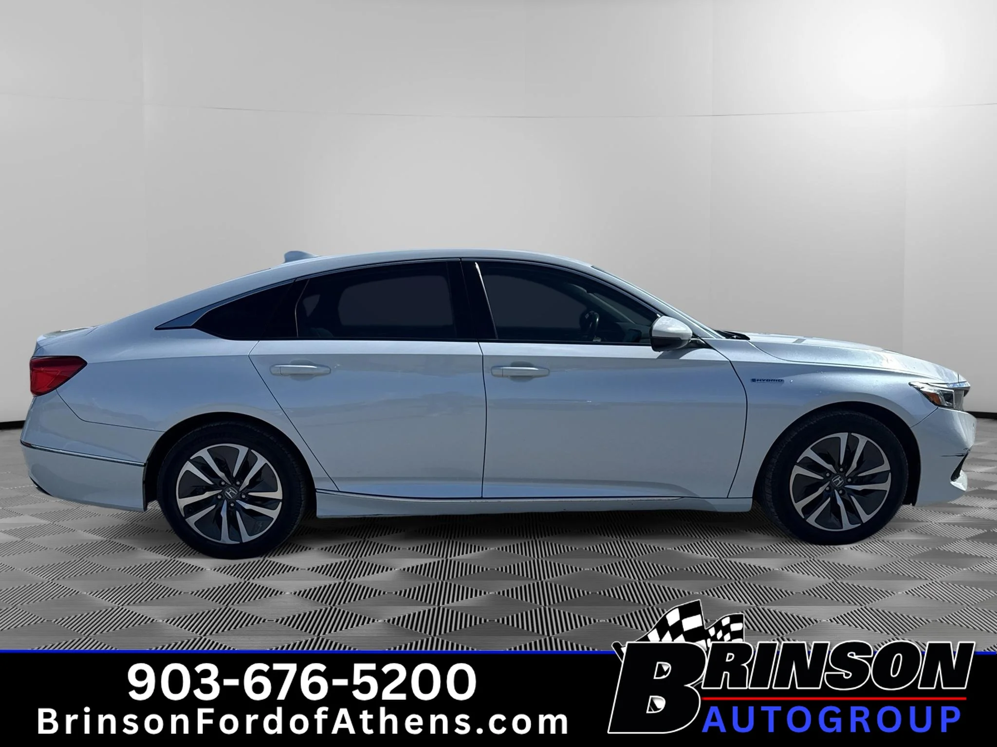 Used 2022 Platinum White Pearl Honda EX-L image 4
