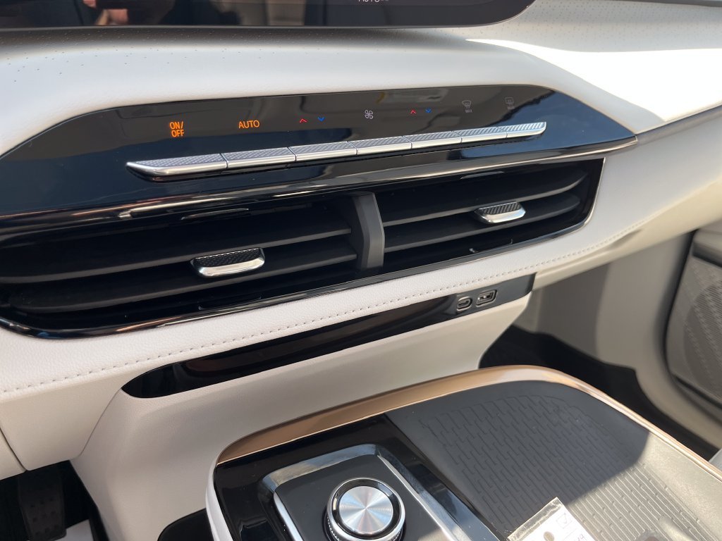 Certified Used 2026 Blue Buick Avenir image 22