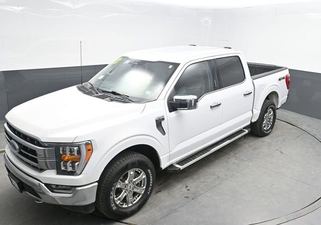 Used 2023 White Ford Lariat image 19