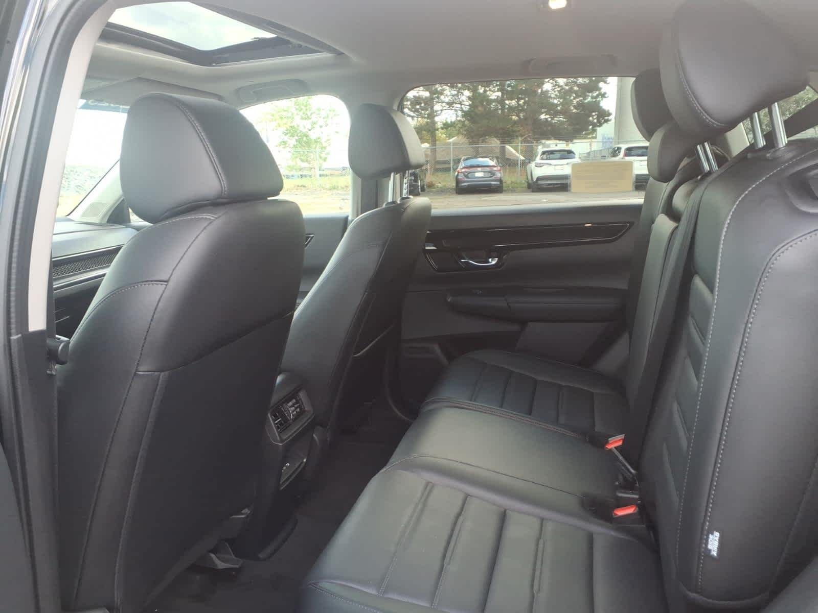 2025 Honda CR-V EX-L - Photo 12