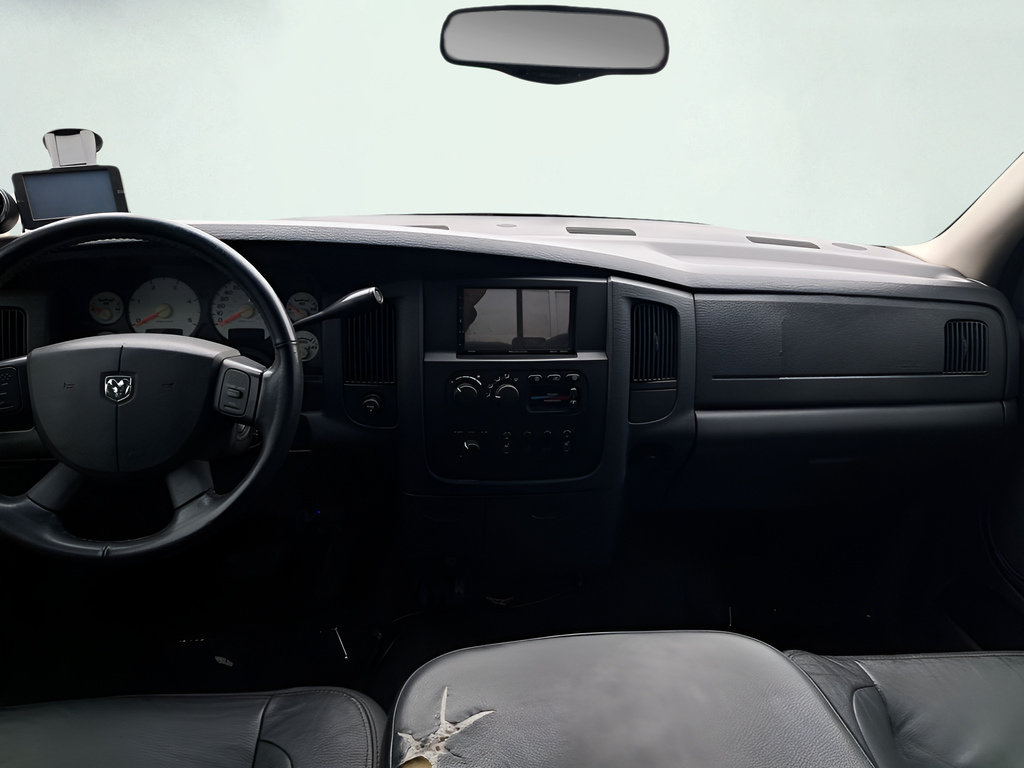 Used 2004 Blue Dodge SLT image 19