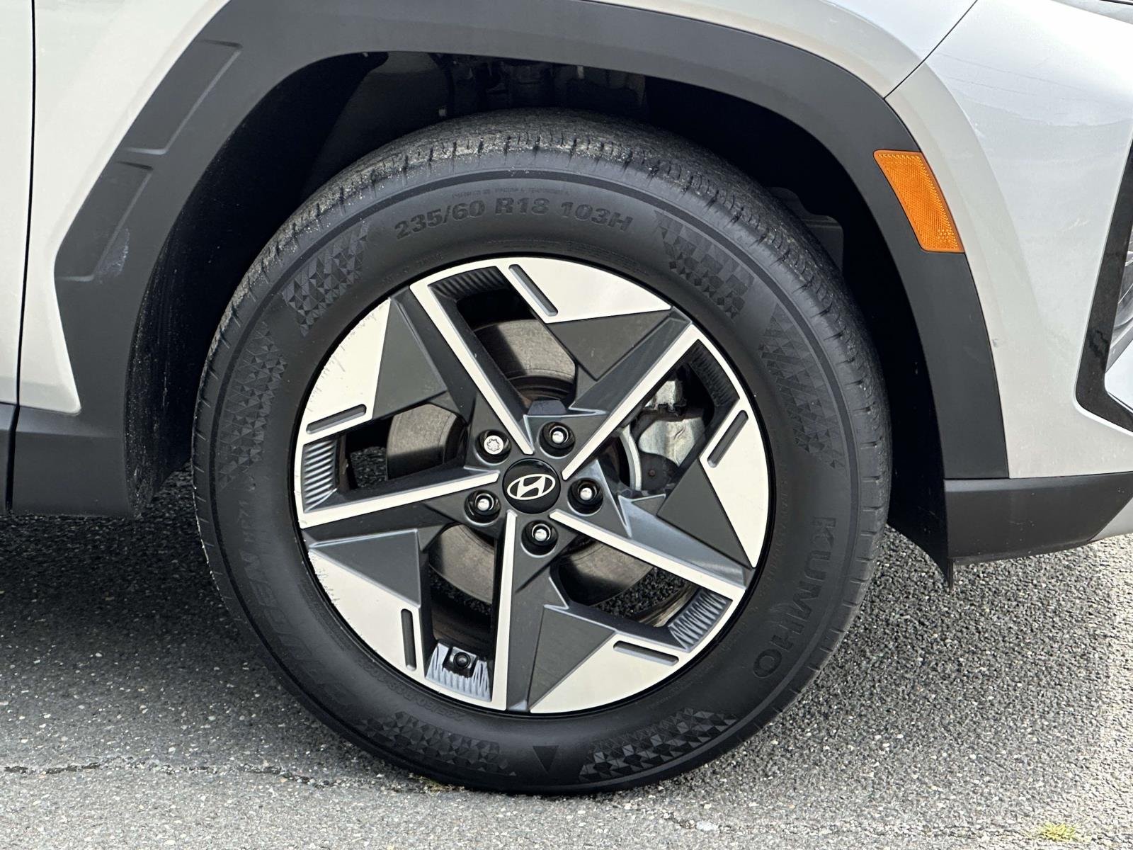 Certified Used 2025 Silver Hyundai SEL Convenience image 10