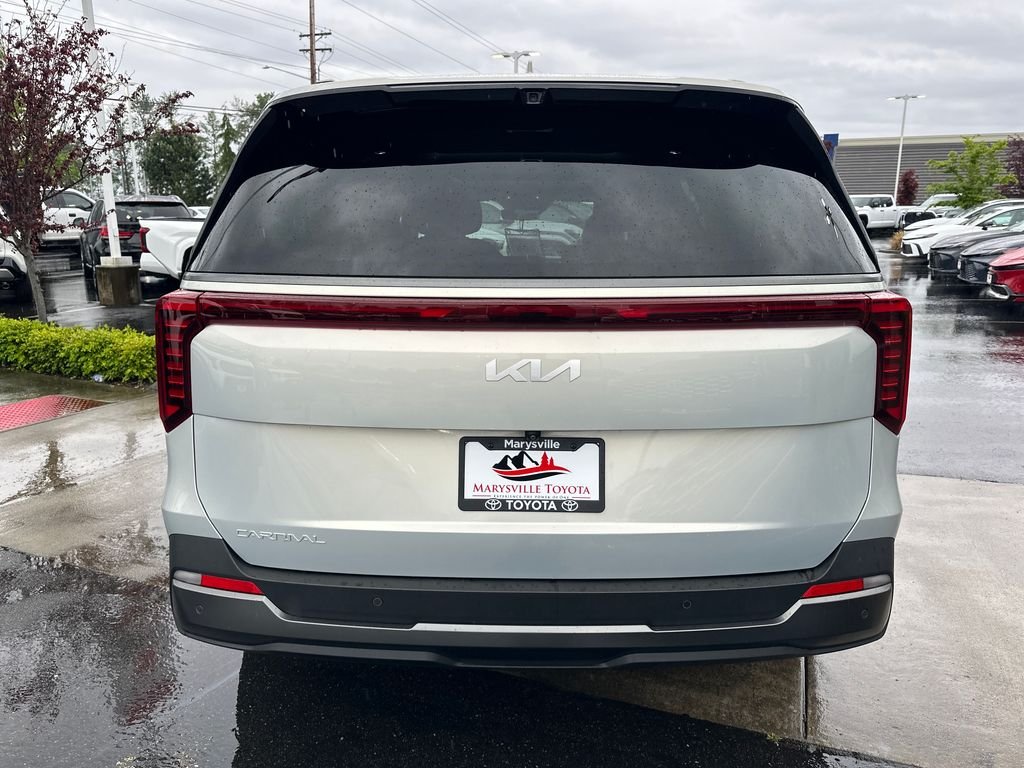 Used 2025 Ivory Kia SX Prestige image 4
