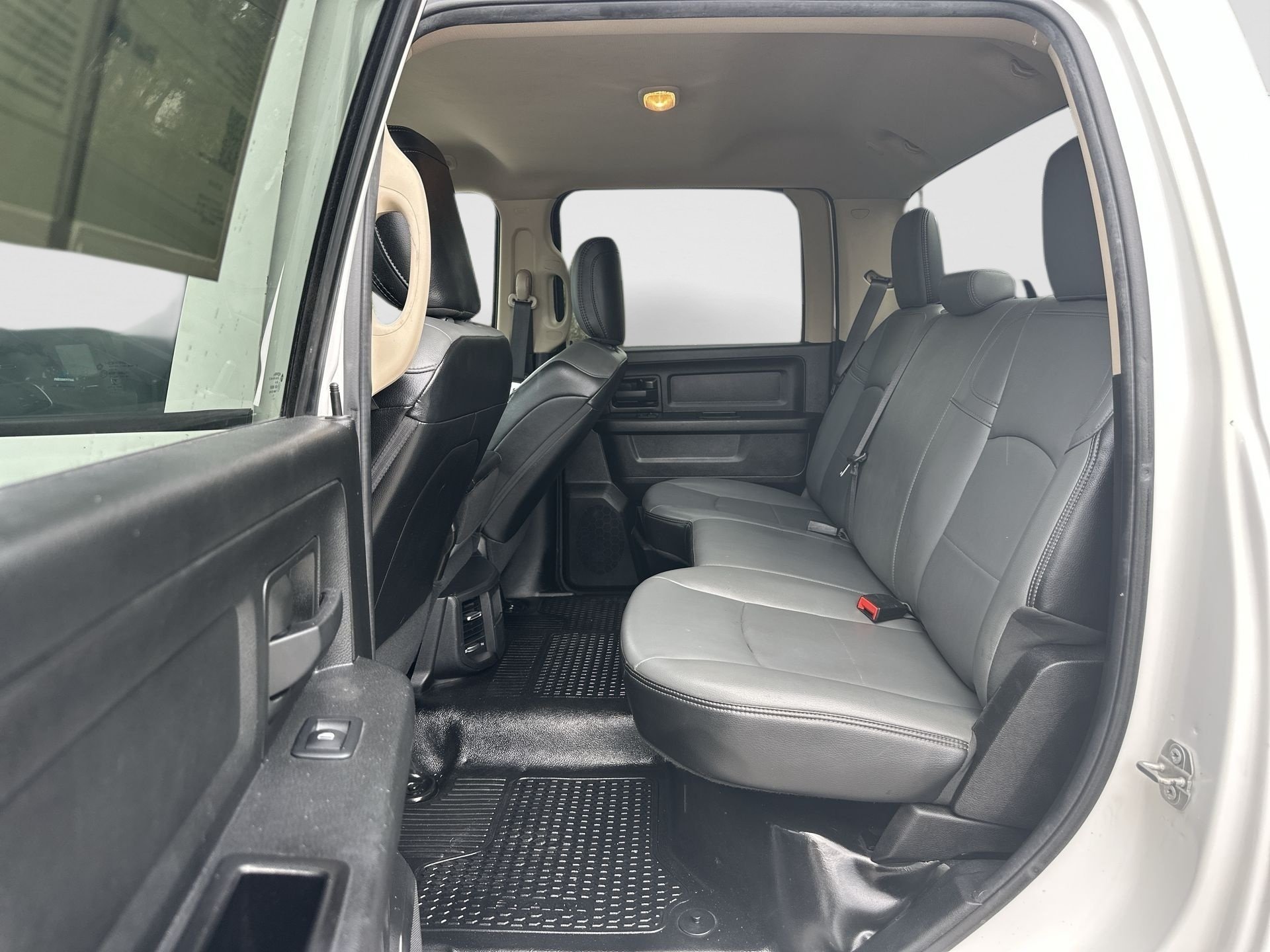 2020 RAM Ram 2500 Pickup Tradesman - Photo 24