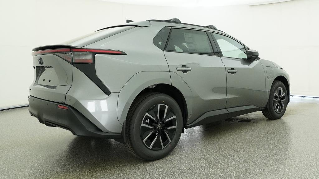 New 2026 Heavy Metal Toyota XLE image 46