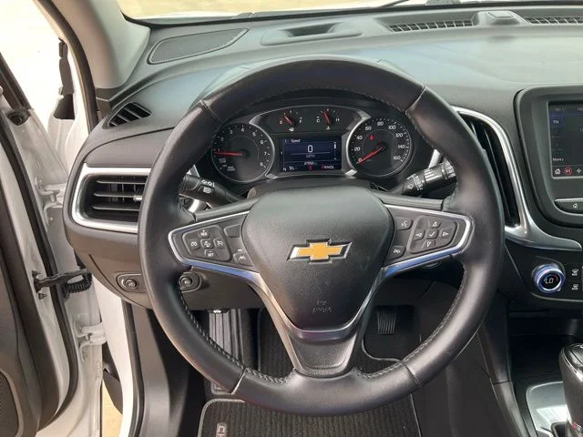 Used 2021 White Chevrolet LT image 10
