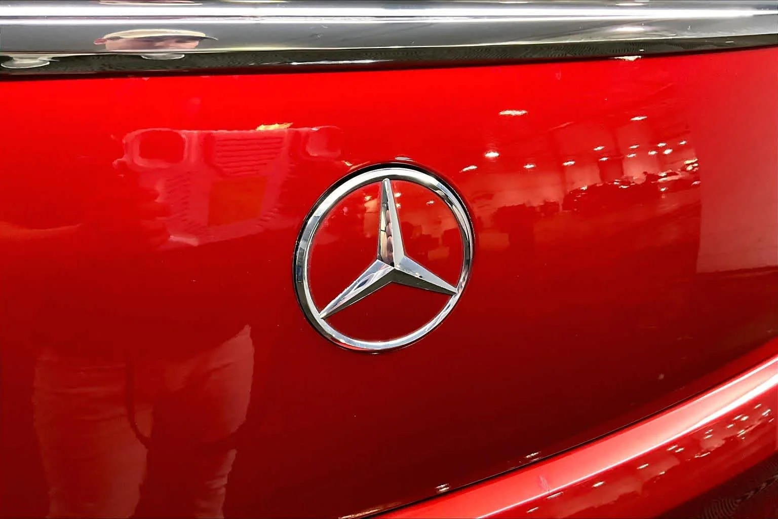 Used 2016 designo Cardinal Red Metallic Mercedes-Benz GLE 450 AMG® image 30